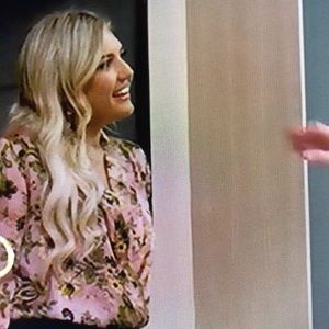 ZARA STUNNING FLORAL BODYSUIT   Gorgeous colors